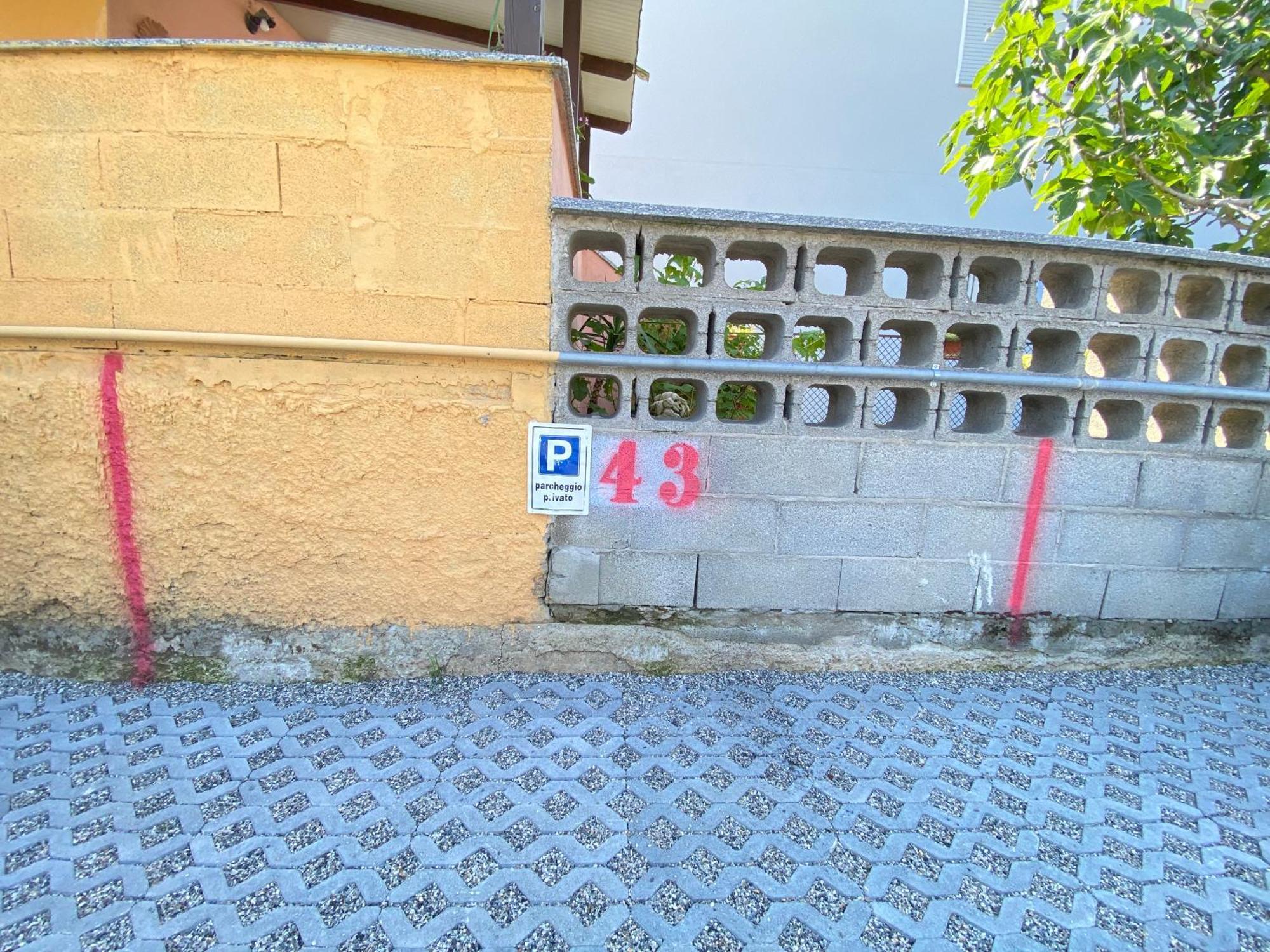 Apt Donati Home, Modernita E Comfort Con Parcheggio Gratuito Privato E Spazio Esterno Privato Cassano dʼAdda Dış mekan fotoğraf